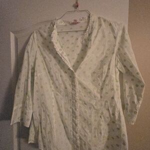 Lilly Pulitzer White Top with Green Accents